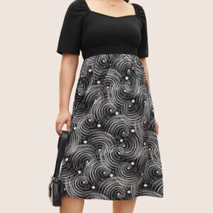 BloomChic Figurative Print Patchwork Pleated Square Neck Dress